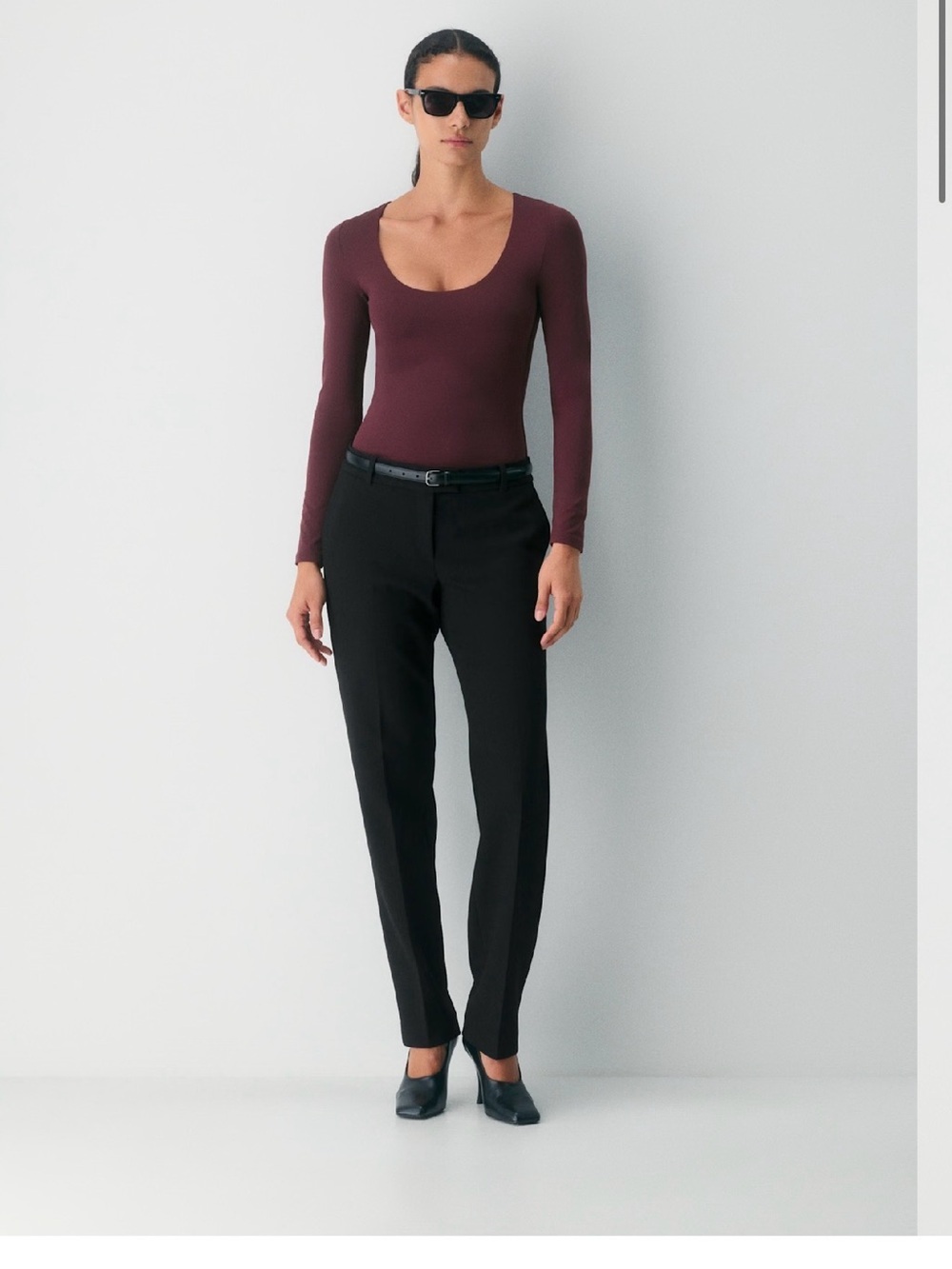 Aritzia Scoop-Neck Contour astral long sleeve top